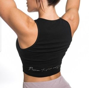 P'tula Tisha crop top